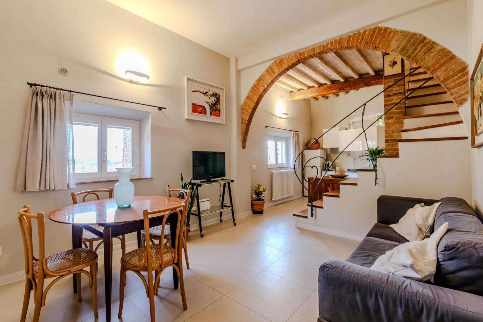 Porta Romana Elegant Apartments With Private Parking! シエーナ エクステリア 写真