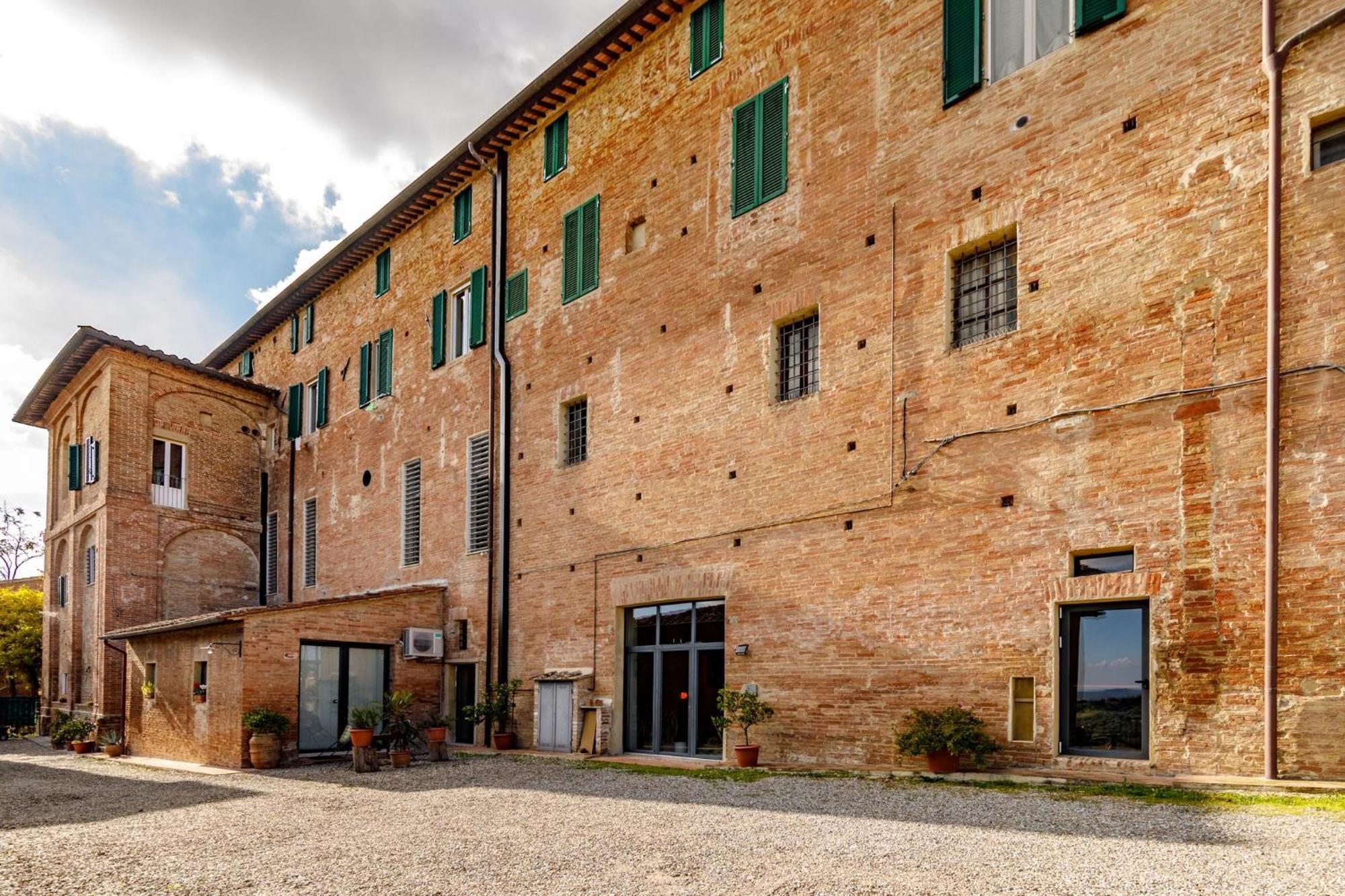 Porta Romana Elegant Apartments With Private Parking! シエーナ エクステリア 写真