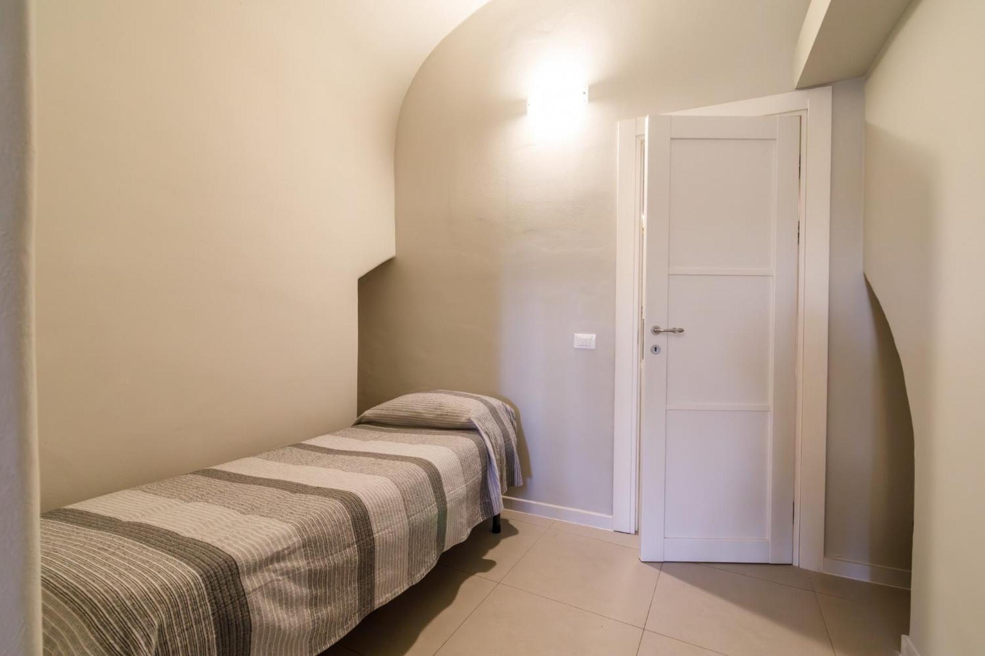 Porta Romana Elegant Apartments With Private Parking! シエーナ エクステリア 写真