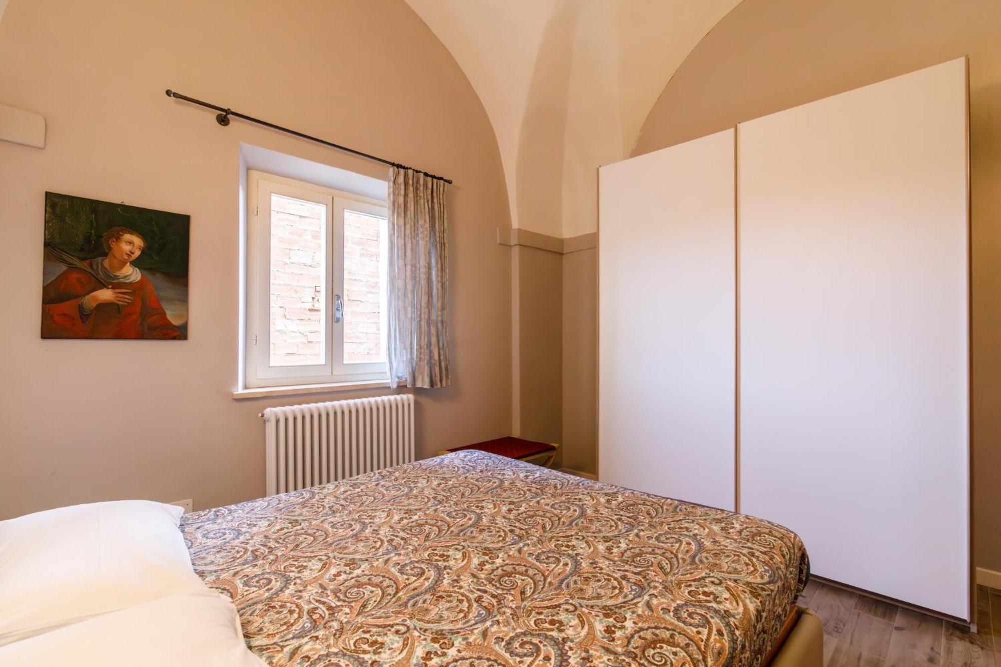 Porta Romana Elegant Apartments With Private Parking! シエーナ エクステリア 写真